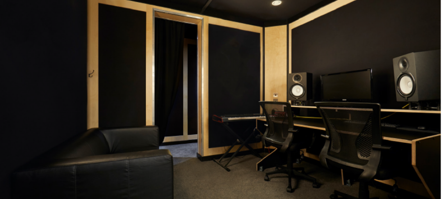 Pirate Studios, a community of 24-hour spaces that spans over 700 studios worldwide.